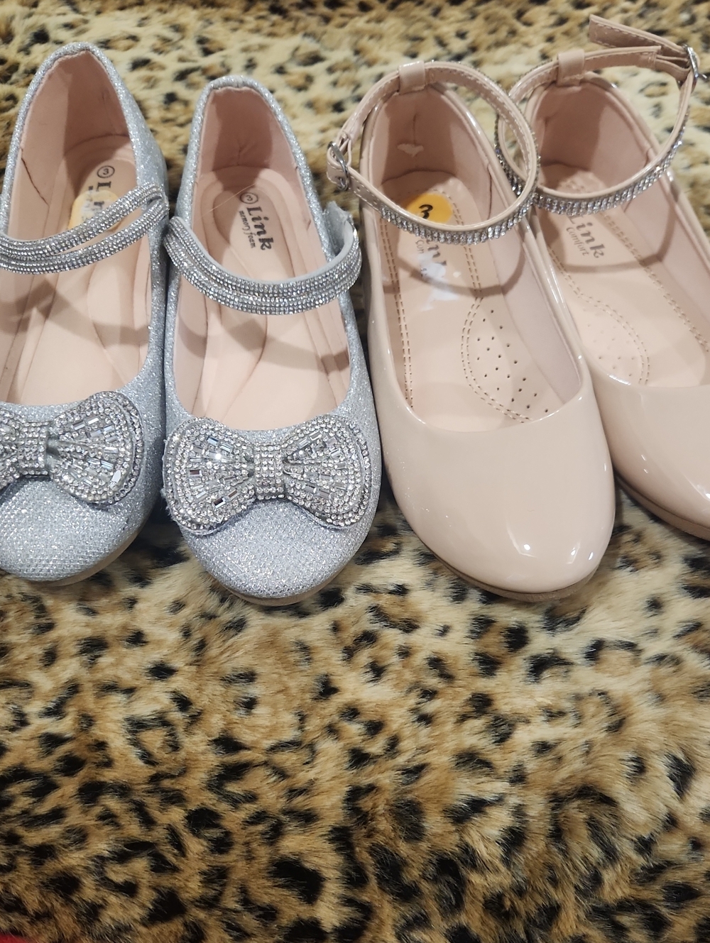 Link Girls Sparkling Silver Bow & Nude Patent Ankle-Strap Dress Shoes Set
